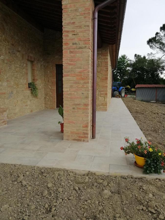 La Quinta Decima Bioagriturismo Fattoria Spedaletto Bagian luar foto